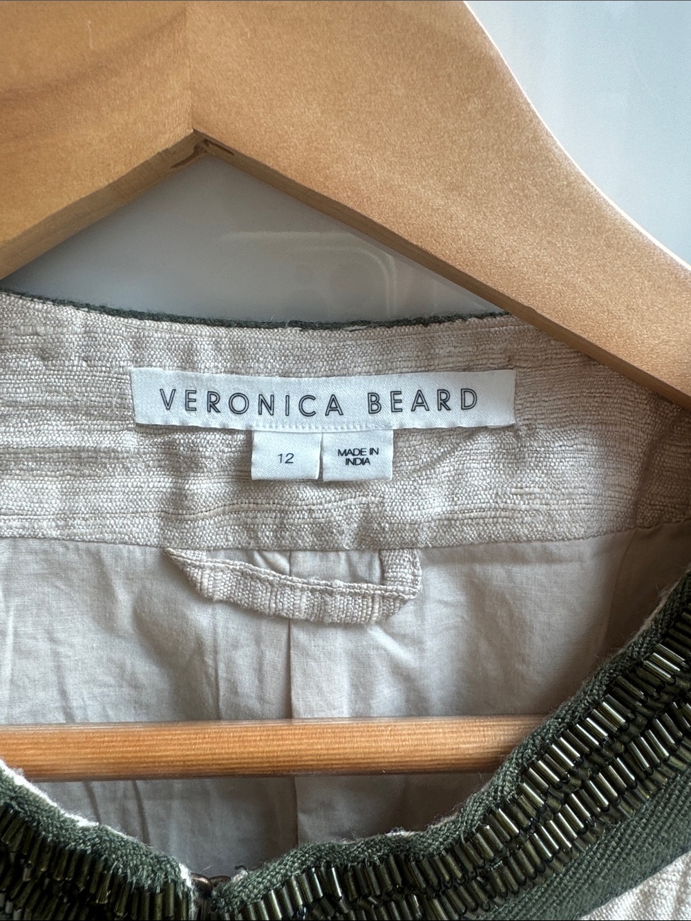 Veronica Beard Cream Cropped Jacket with Olive Trim & Blue Embroidery - Picture 2 of 8
